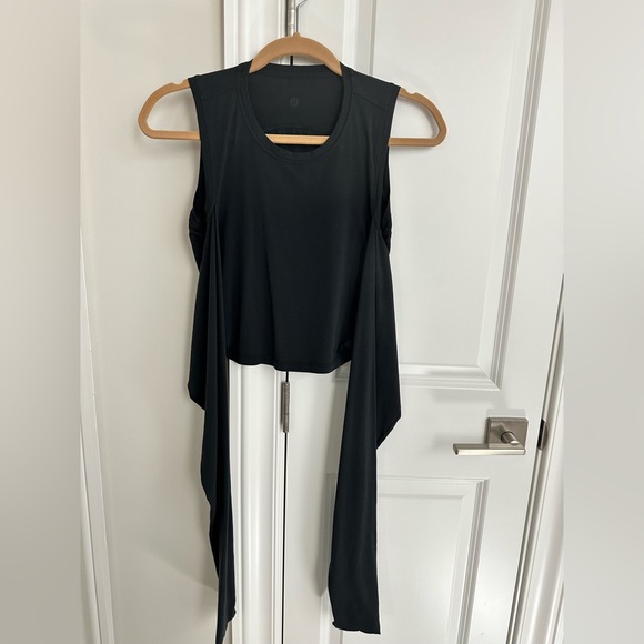 Lululemon tie front tank - Picture 4 of 4